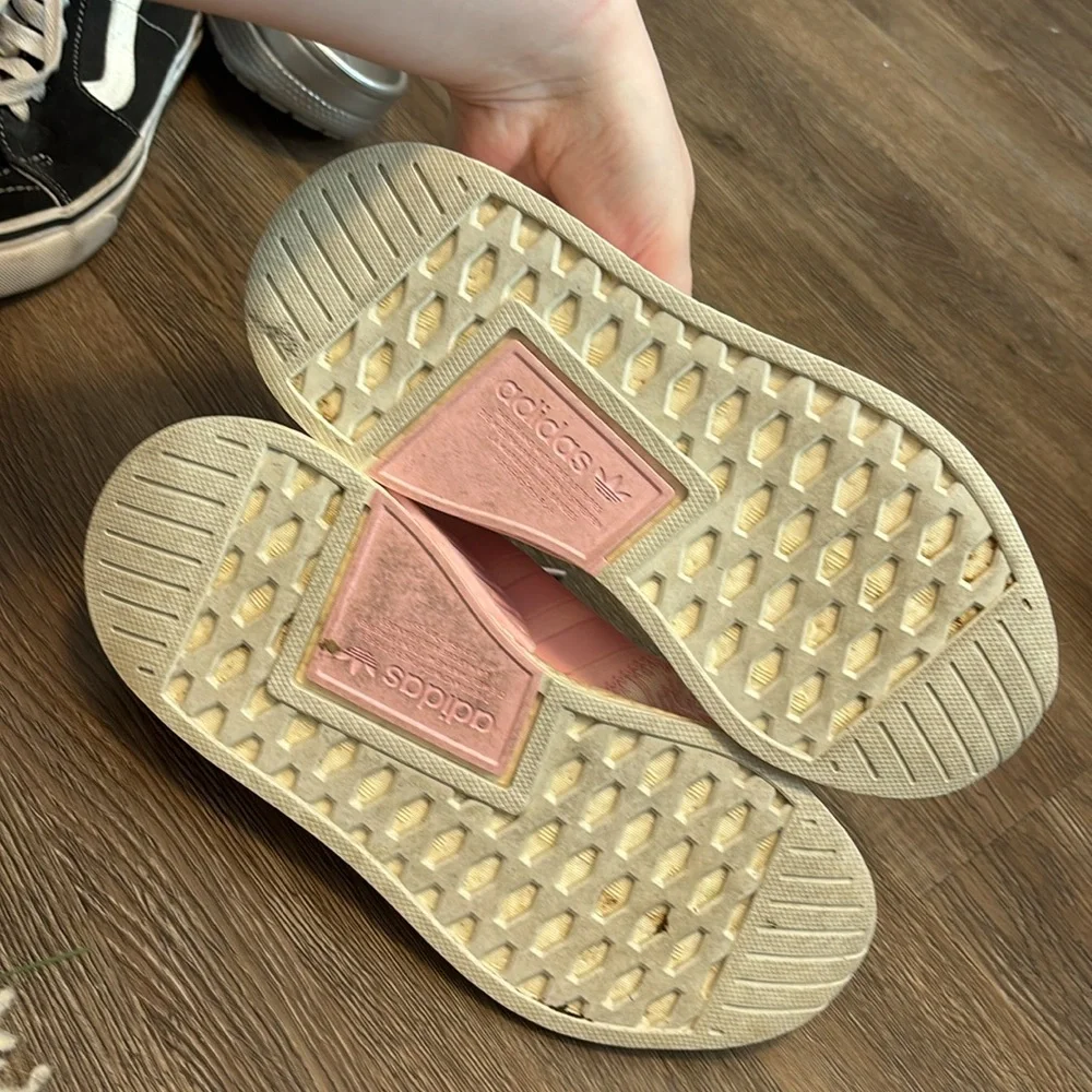 women’s adidas nmd r2 wonder pink - Picture 4 of 4